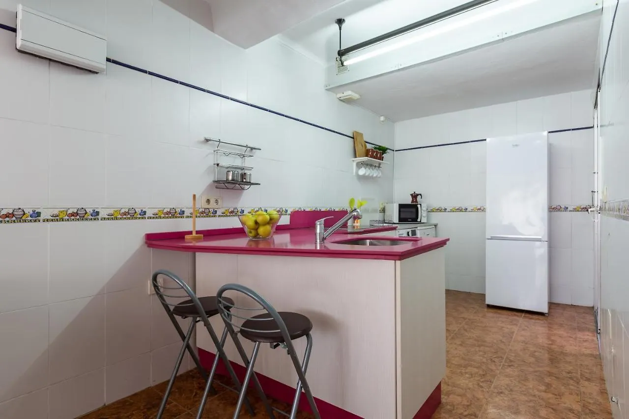شقة توريمولينوس  في Apartamento La Colina 0*,
